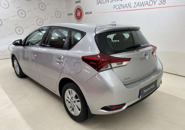 Toyota Auris cena 64900 przebieg: 49957, rok produkcji 2017 z Lipiany małe 154